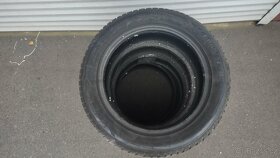 Zimní pneu Goodyear Ultra grip performance 215/55 R17 98V - 6