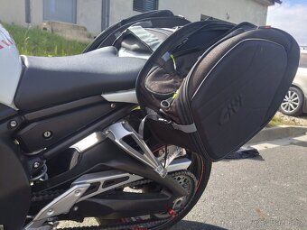 Yamaha FZ1 N - 6