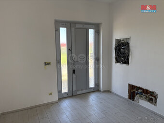 Prodej rodinného domu, 376 m2, Srch, ulice U Farmy - 6