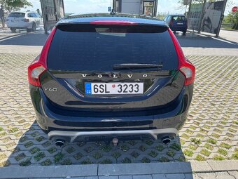 Volvo V60 D5 165 kW R-design - 6