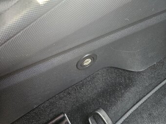 Škoda Fabia combi 1,0 TSi 81 kW Style I.maj serviska ČR - 6
