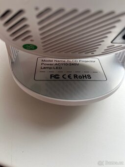 đĽ PĹenosnĂ˝ projektor HY300 â domĂĄcĂ kino v kapse - 6