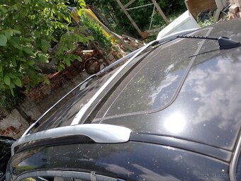 Infiniti FX35 nahradni dily - 6