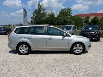 Ford Focus 1.6i 74kW sada kol, výhřev skla - 6