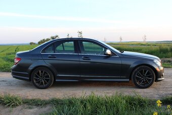 Mercedes C300 AMG paket - 6