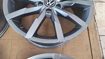 Alu kola VW 18" 5x112 8J ET44 Passat Superb - 6