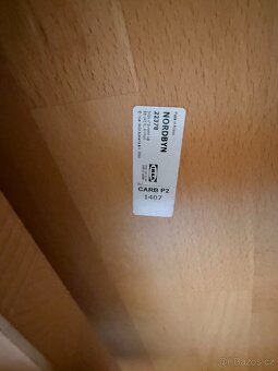 Rozkládací jídelní stůl Ikea z masivu - 6