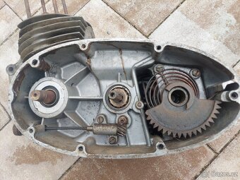 Jawa CZ 175 kyvacka - motor - 6