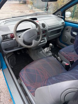 Renault twingo 1.2 - 6