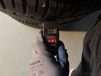 Letní pneu Bridgestone 185/60R15 - 6