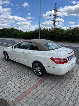 Mercedes 220CDI A207 cabrio - 6