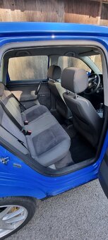 Volkswagen Polo - 6