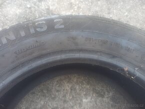 Prodám dvě letní pneumatiky 195/65 R15 - 6
