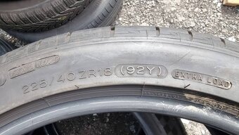 Letní pneu 225/40/18 Michelin - 6
