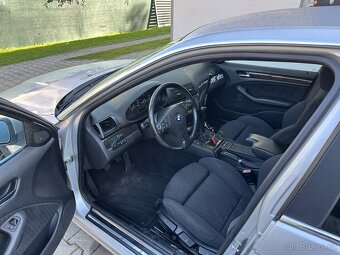 BMW e46 2.5i - 6