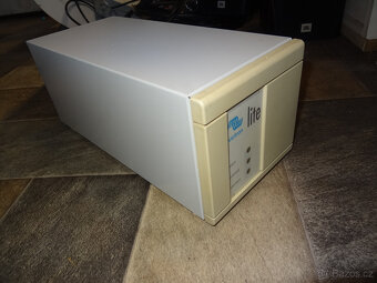 VICTRON Lite 250 UPS zalozni zdroj 250VA 230V + NOVY AKUMULA - 6