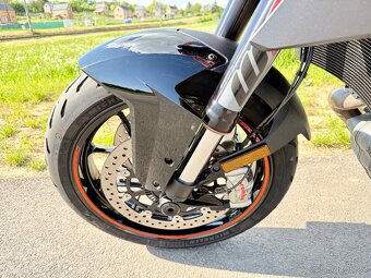 KTM 1290 Duke R rv:2019/2 najeto:16290km 2x klíče. Dovoz D - 6