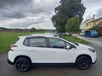 Peugeot 2008, 1.2 PureTech-digiklima-ČR-nehavarované - 6