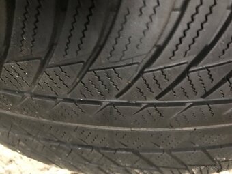 BMW X3, G01, X4, G02 , 225/60/18 - 6