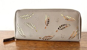 Nový krásný komplet: batůžek + peněženka + šátek. - 6