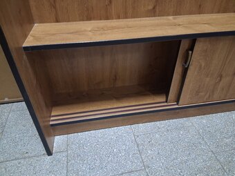 Předsíňová stěna hnědá - 6