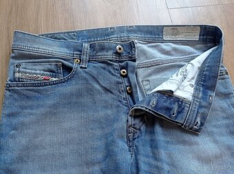 NOVÉ džíny Diesel - 30/30 - 6