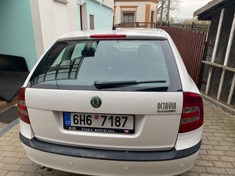 Škodu Octavii 2 - 6