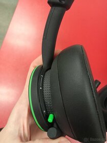 Microsoft Xbox Wireless Headset - 6