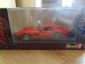 Ferrari 1:43  --- - 6