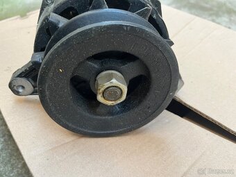 Alternátor Gaz,Uaz,Zil. - 6