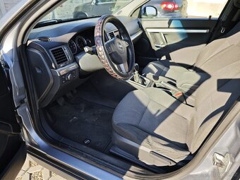 Opel Vectra 2.2i - 6