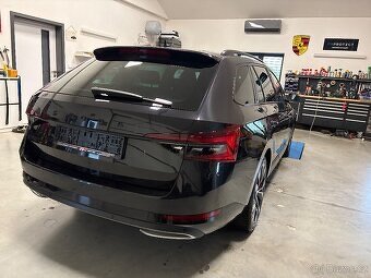 Superb 3 2TDI DSG 147kw Sportline Virtual Matrix M.rok2023 - 6