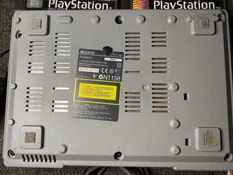 PS 1 konzole - 6