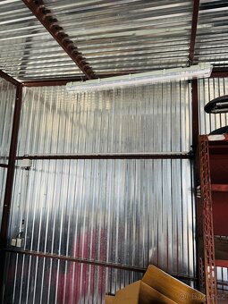 Garáž 4 m x 2,5 m x 6 m - 6