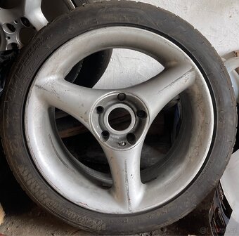 Antera 109 5x120 R17 - 6