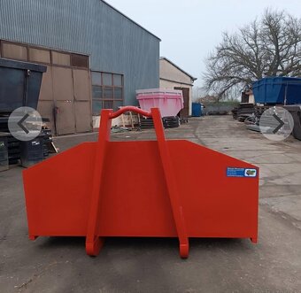 Prodám kontejnerové plato abroll.Ložná plocha 5,5m Skladem - 6