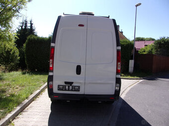 Renault Trafic 2.0 CDTI,L2H2,serviska,tažné,1.majitel,DPH - 6