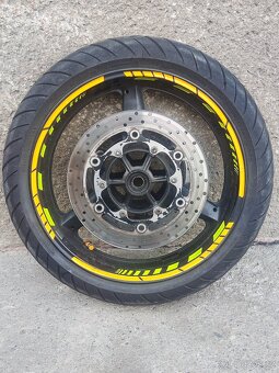 Přední kolo 120/70 R17 - 6