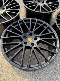 Original Porsche Cayenne Coupe E3 - 22” - 6