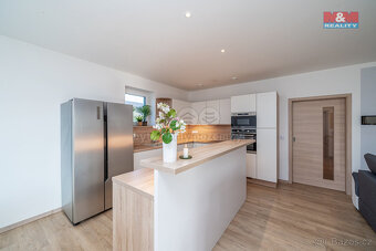 Prodej rodinného domu, 200 m², Tršice - Hostkovice - 6