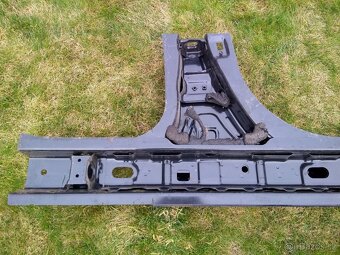 Kia Ceed I 1 2006 - 2012 lavy prah A + B stlpik - novy diel - 6