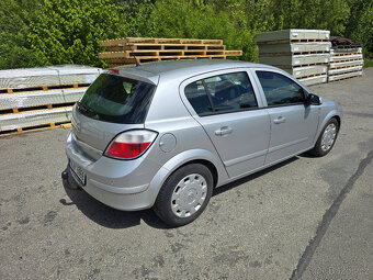 Opel Astra 1.6i - 6