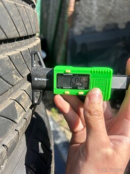 Prodám 4x letní pneu Michelin 205/55R17 - 6