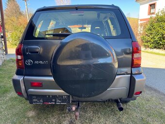 Toyota RAV4 2.0 D4-D 85kW 4x4 2004 1.majitel - 6