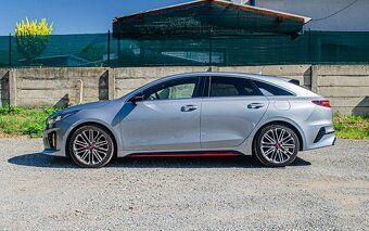 Kia Proceed 1.6 T-GDi GT A/T - 6