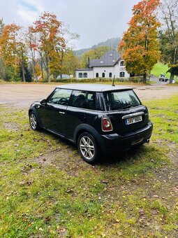 Mini Cooper D AUTOMAT r.v. 2013 - 6