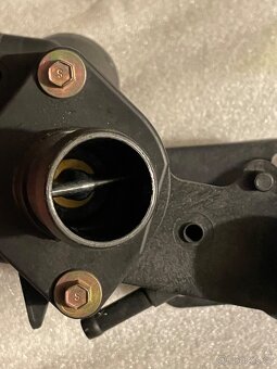 ÚPLNÁ SKŘÍŇ S TERMOSTATEM ŠKODA -  032 121 111N - 6