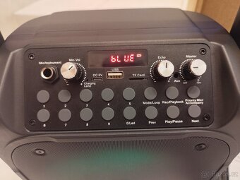 Prodám přenosný reprobox s baterií, výdrž 4-6h - 6