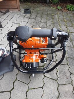 Půdní vrták Stihl BT131 NOVÝ - 6