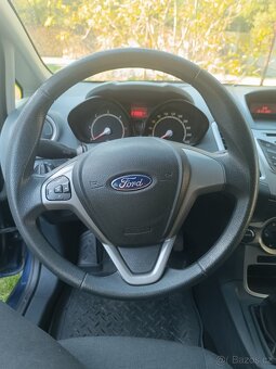 Ford Fiesta - 6